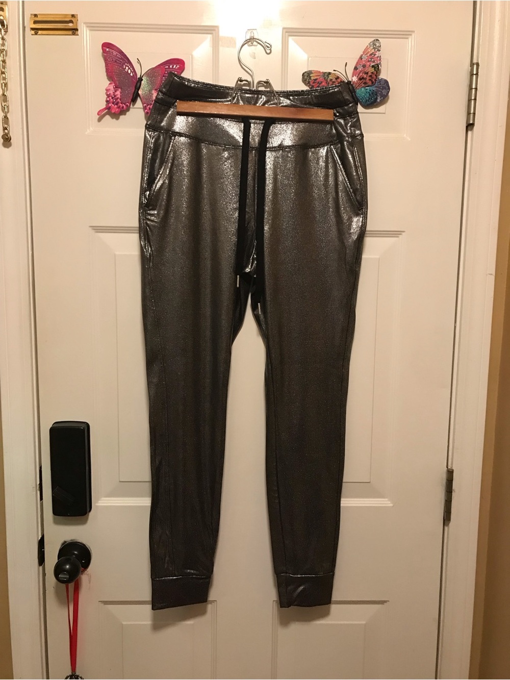 🔥Metallic Gray Women's Jogger Leggings - Size M🔥